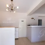 Voula 4*