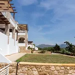 Voula 4*