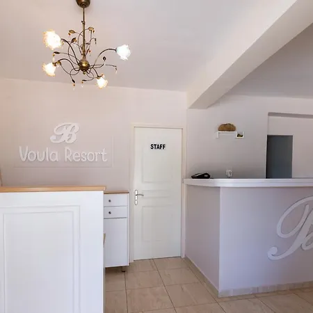 Voula 4*