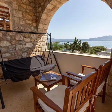 Voula בית הארחה אלפוניסוס