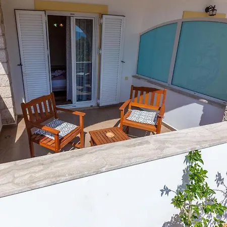 Voula אלפוניסוס