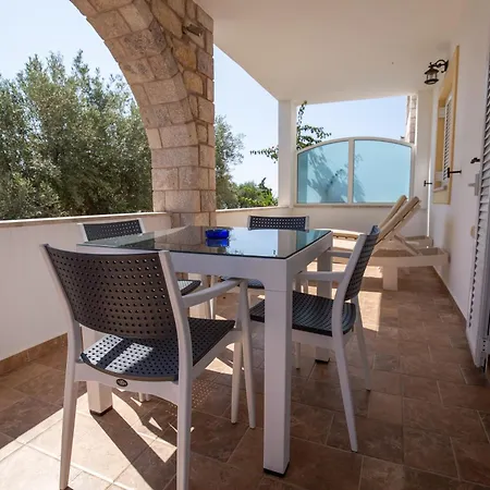 Voula בית הארחה אלפוניסוס