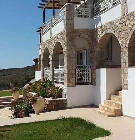 Voula 4*
