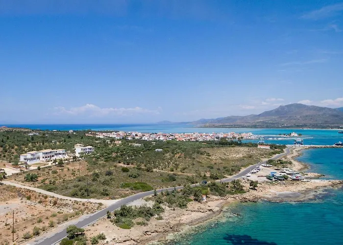 بيت ضيافة Voula 4*