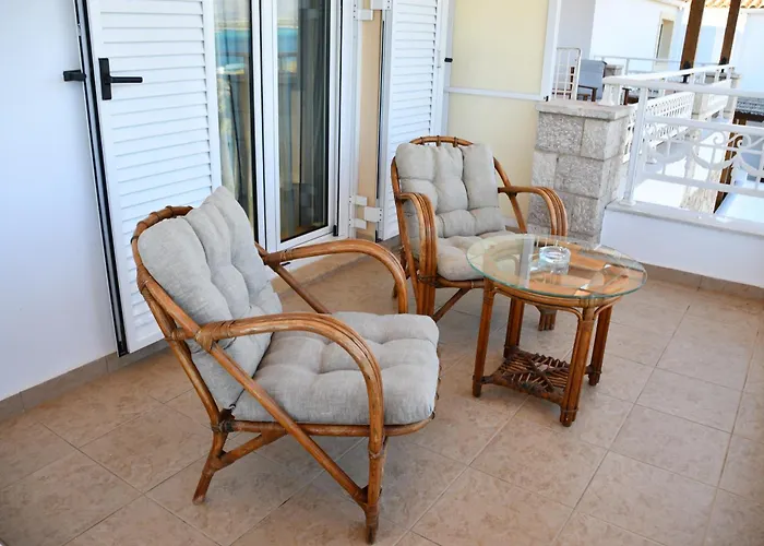 Voula بيت ضيافة 4*